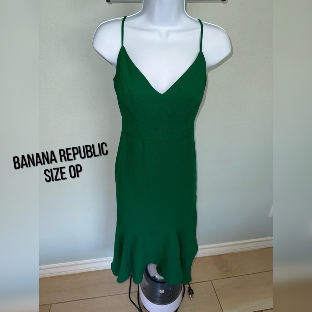Banana Republic Emerald Midi Dress